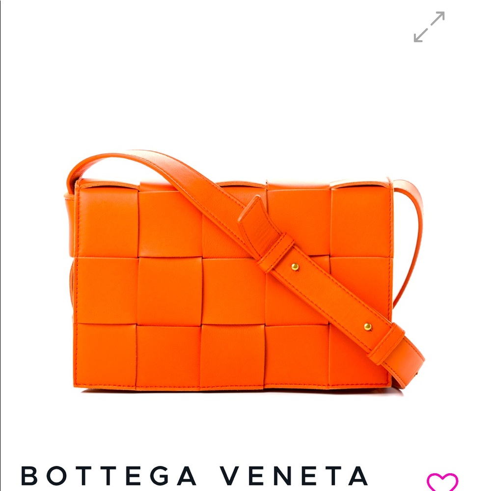 AUTHENTIC BOTTEGA VENETA CASSETTE BAG